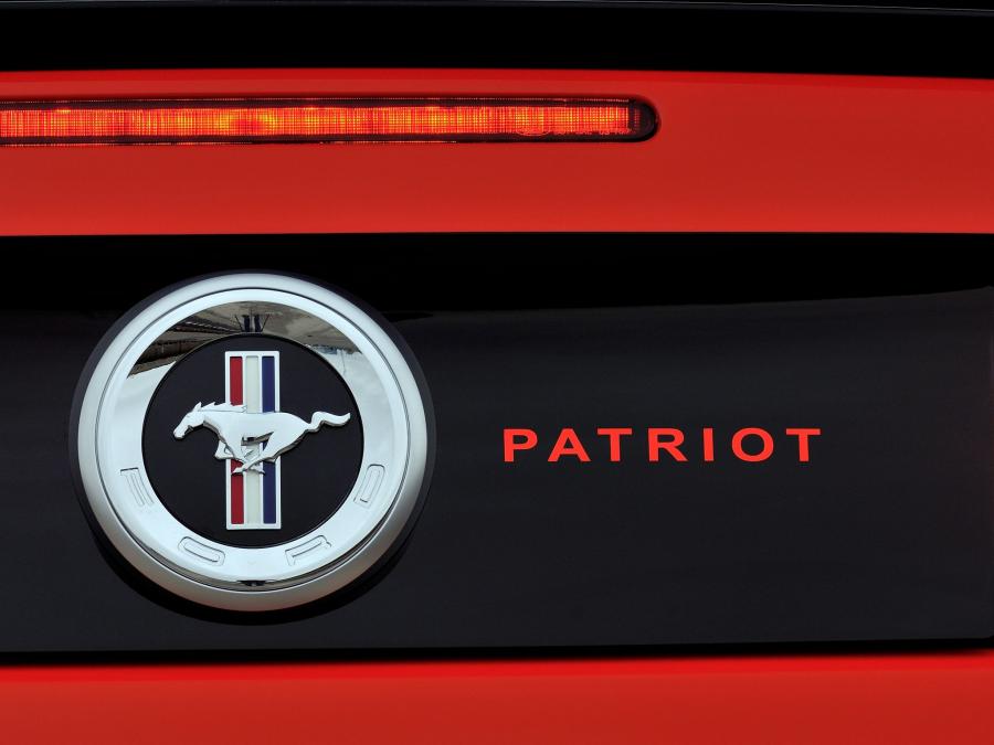  Ford Mustang Boss 302 Patriot Edition 2012 года  (фото 10 из 11)
